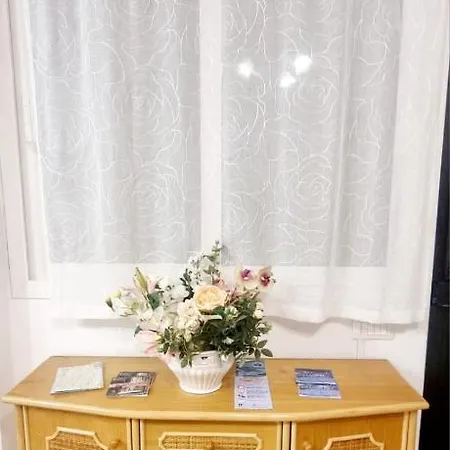 A Casa Di Rita Bilocale In 아파트